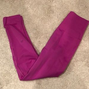 Zone In tight 21” crop Raspberry